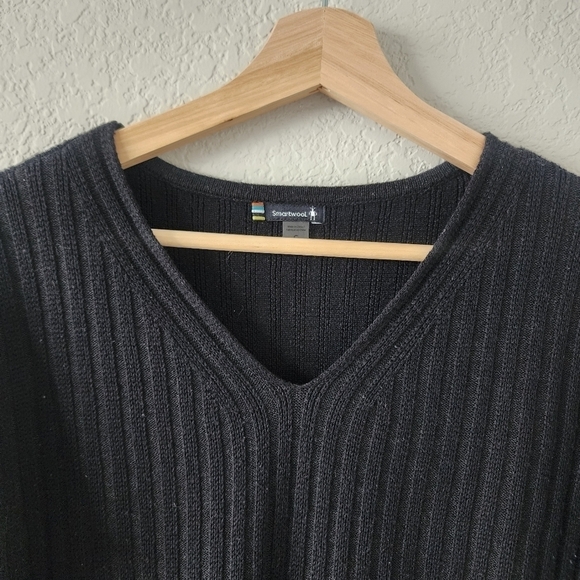 Smartwool Merino Wool Black Ribbed Knit V-neck Pullover Sweater Winter Outdoor S - Picture 10 of 12
